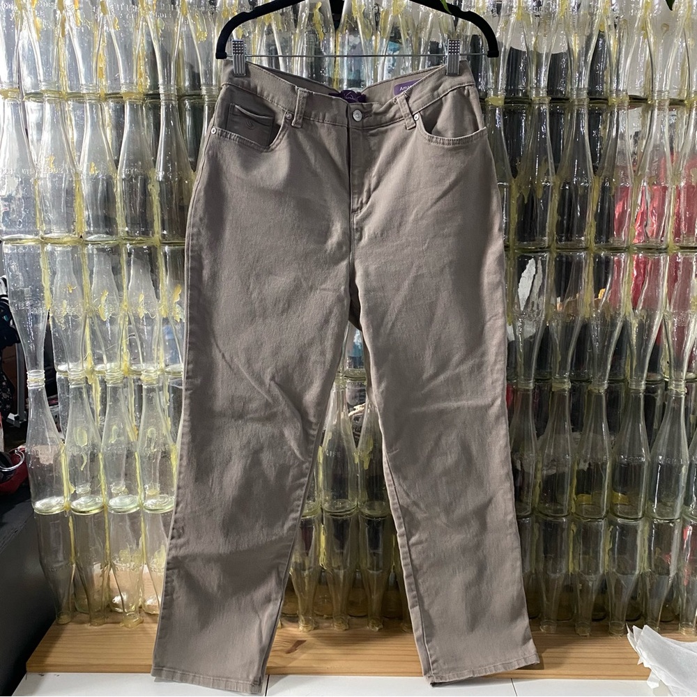 Tan Pants - Picture 2 of 5